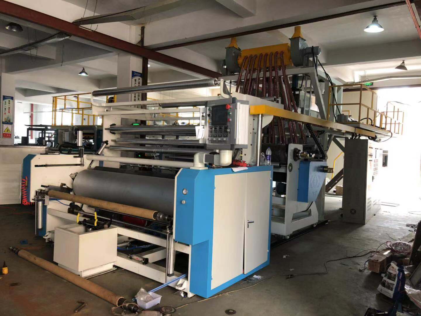 纏繞膜機(jī) (8)