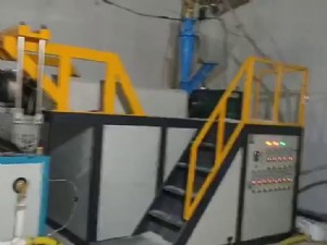 溫州纏繞膜機(jī)專(zhuān)業(yè)制造商利盛機(jī)械